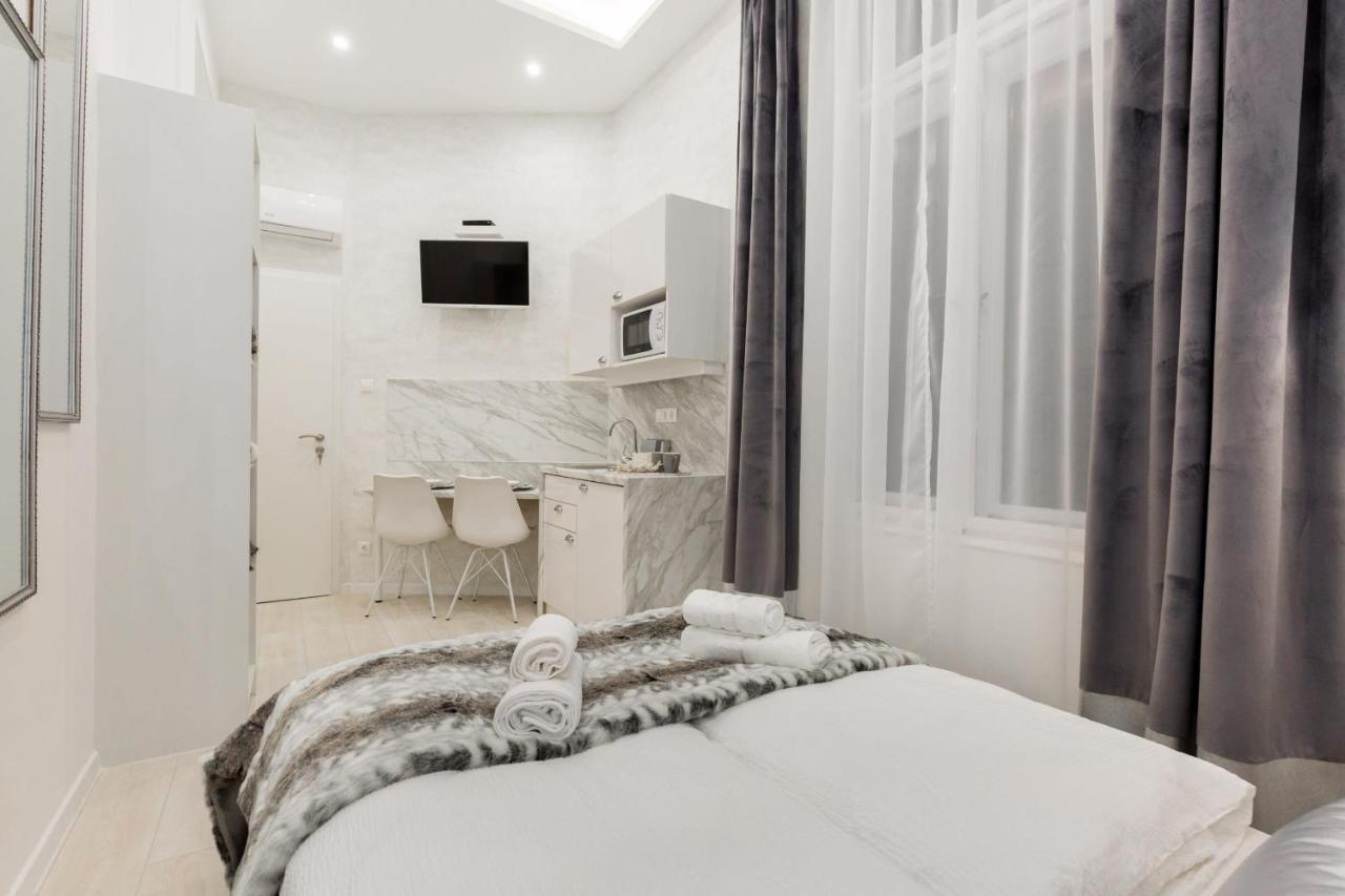 Modern, New Studio With Ac Apartamento